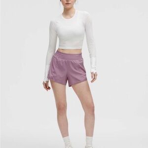 Lululemon Hotty Hot Shorts 4” Lavender Lux Size 6 NWT